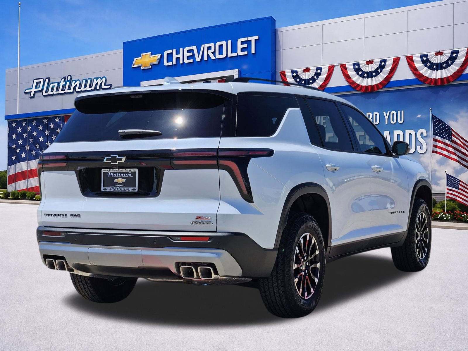 New 2026 Chevrolet Traverse Z71 w/ Driver Confidence Package AWD/4WD image 5