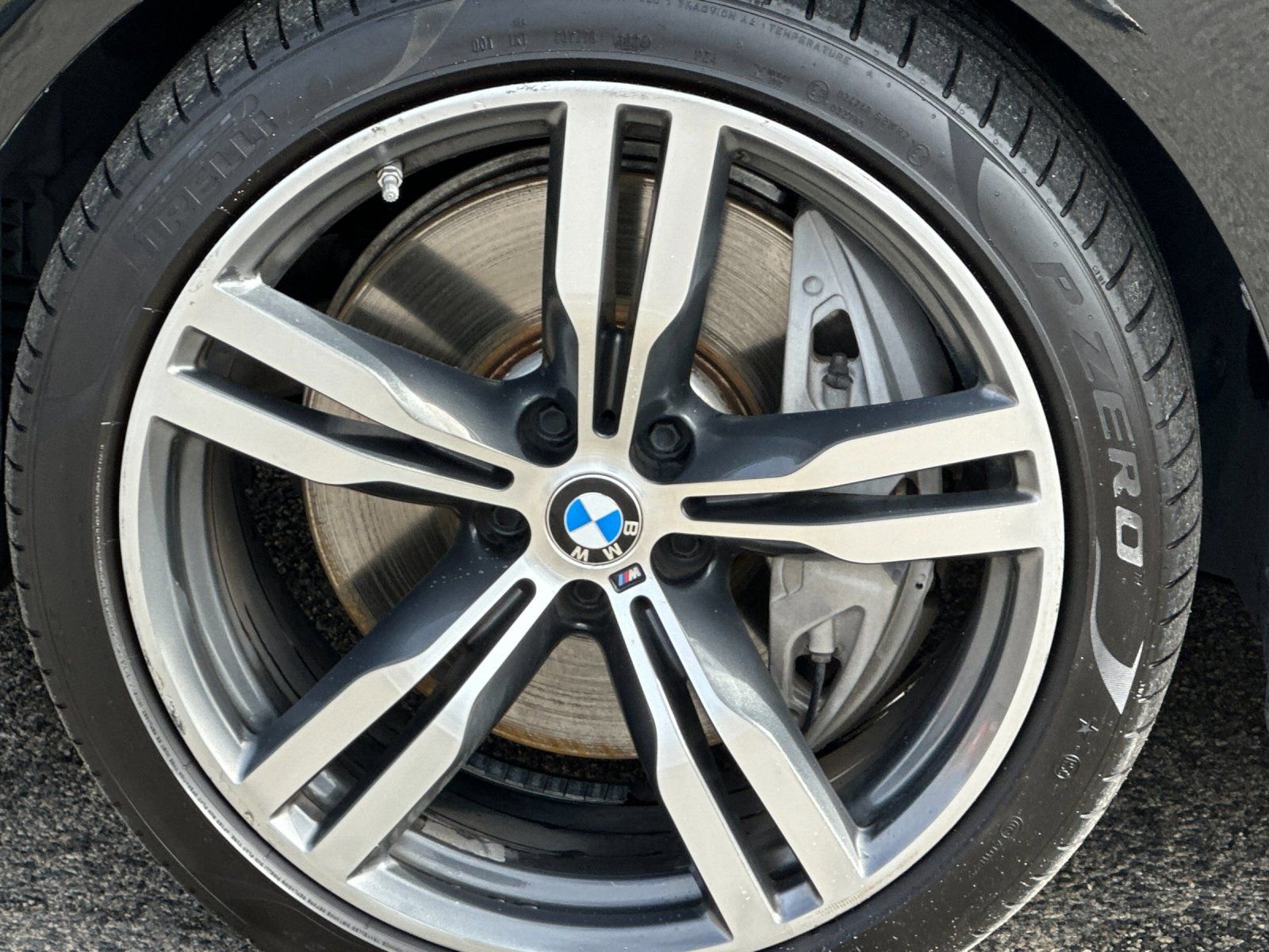 Used 2019 BMW 750i w/ M Sport Package image 35