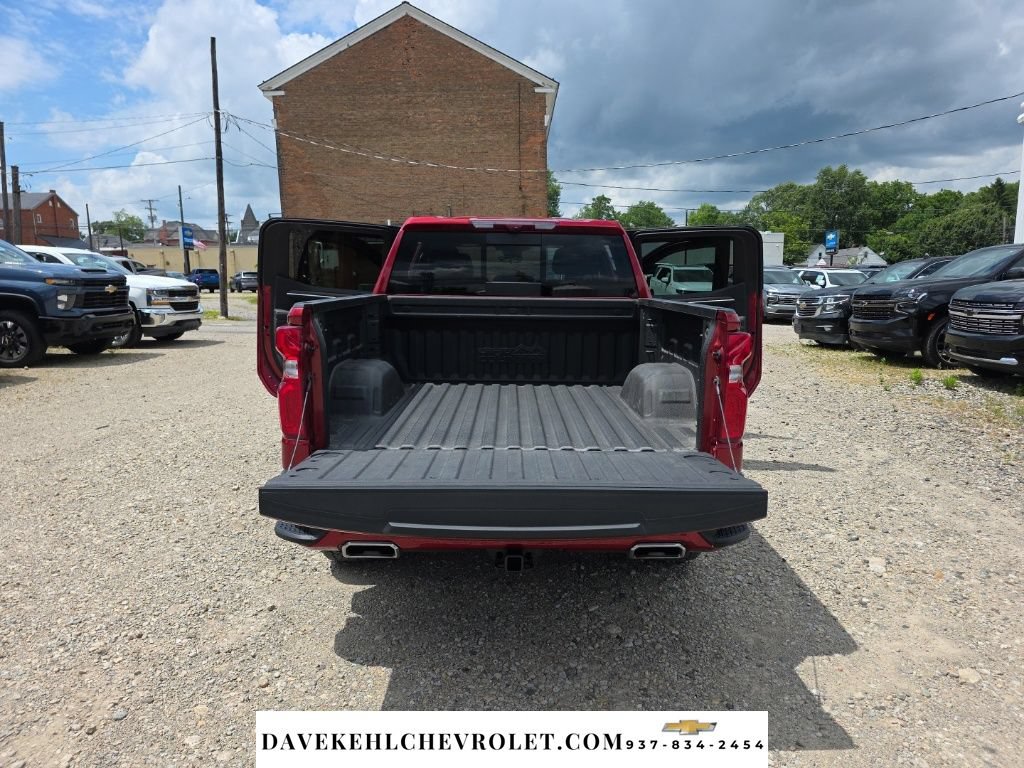 Used 2024 Chevrolet Silverado 1500 High Country w/ Technology Package AWD/4WD image 45