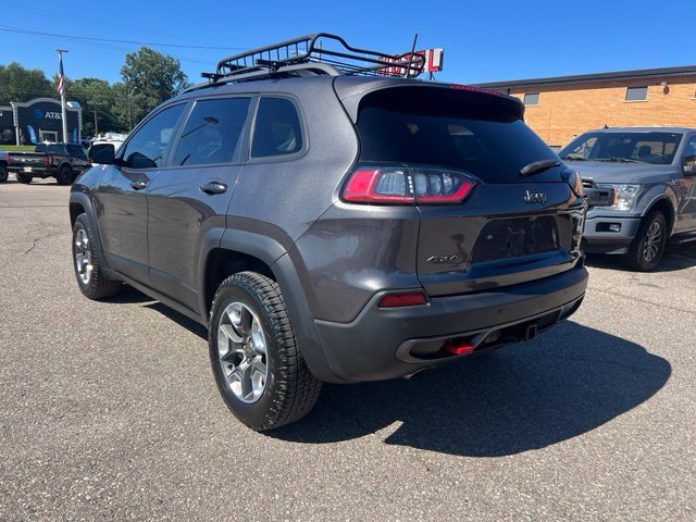 Used 2019 Jeep Cherokee Trailhawk w/ Cold Weather Group AWD/4WD image 6