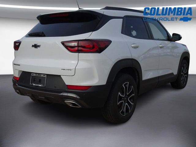 Used 2024 Chevrolet TrailBlazer ACTIV w/ Driver Confidence Package FWD image 3