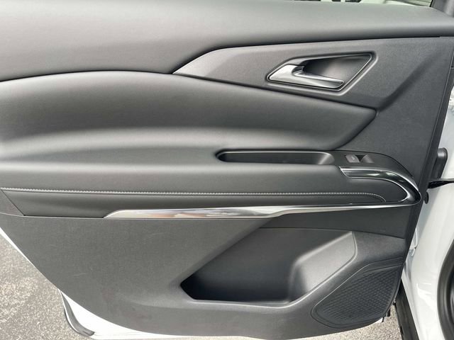 Used 2024 Chevrolet Traverse LT FWD image 25