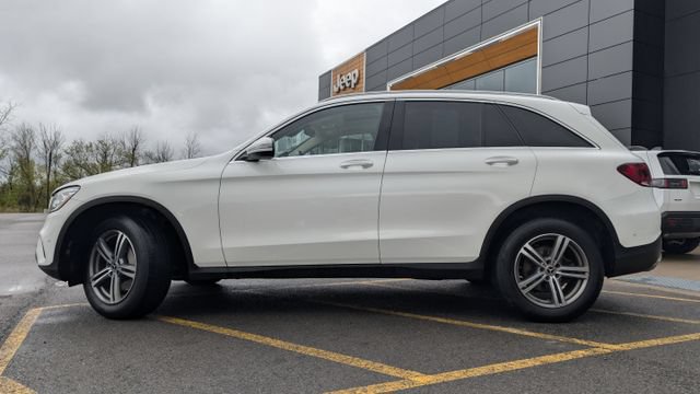 Used 2021 Mercedes-Benz GLC 300 4MATIC image 8