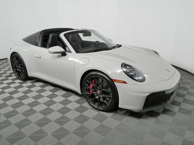 Certified 2025 Porsche 911 Targa 4 GTS image 32