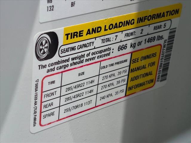Used 2024 Lincoln Navigator L Black Label AWD/4WD image 17