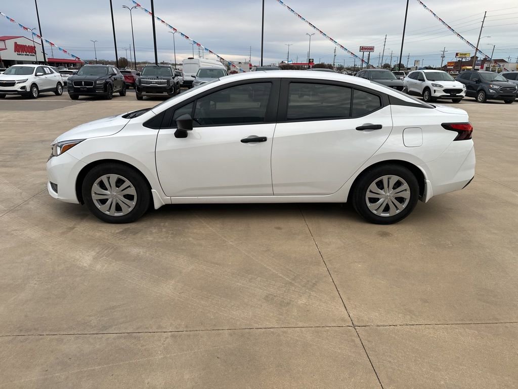 Used 2024 Nissan Versa S w/ Trunk Package image 25