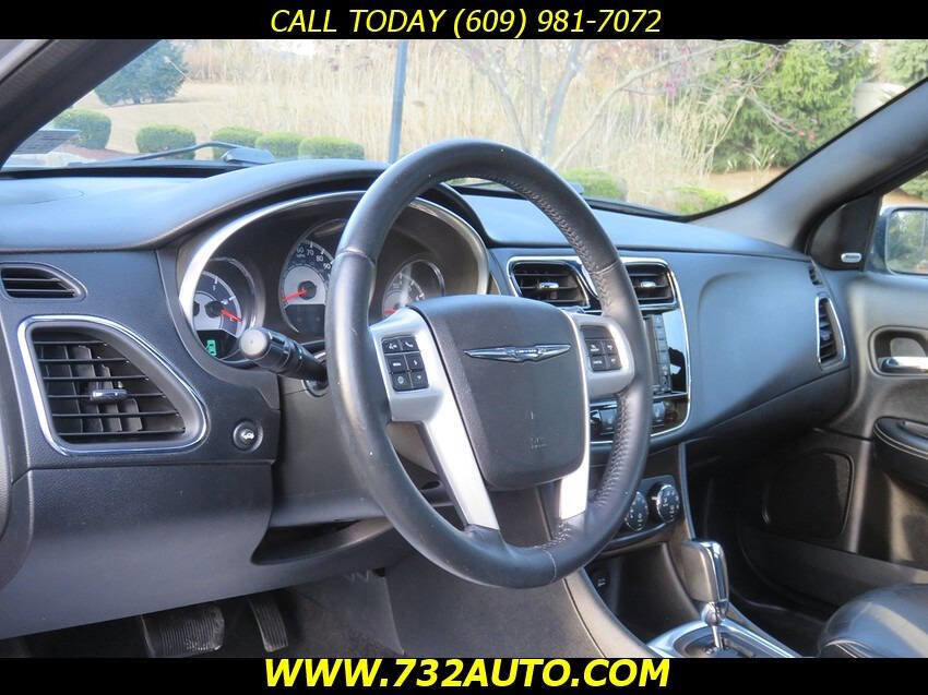 Used 2014 Chrysler 200 Limited w/ Sun/Sound Group FWD image 23