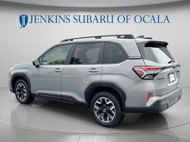 Used 2025 Subaru Forester Premium w/ Convenience Package #1 AWD/4WD image 5