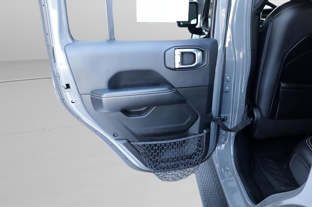 Used 2019 Jeep Wrangler Unlimited Sahara w/ Dual Top Group image 16