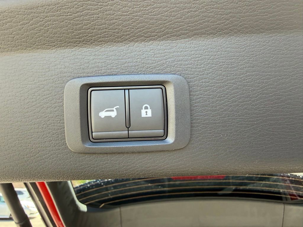 New 2026 Mitsubishi Outlander SE image 29