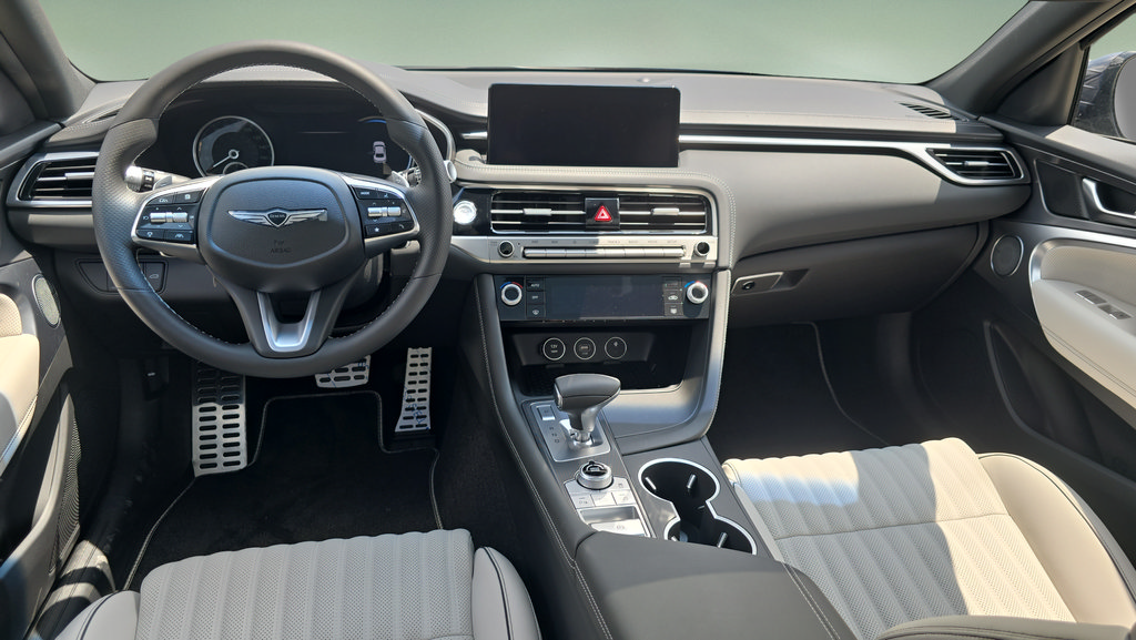 New 2026 Genesis G70 3.3T Sport Prestige AWD/4WD image 11