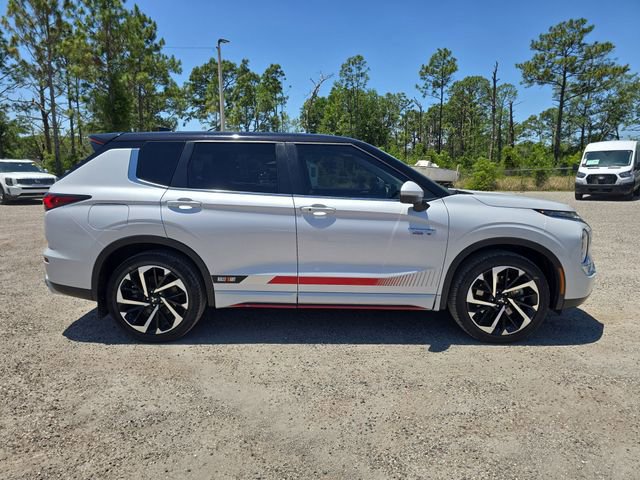 Used 2024 Mitsubishi Outlander Ralliart AWD/4WD image 3