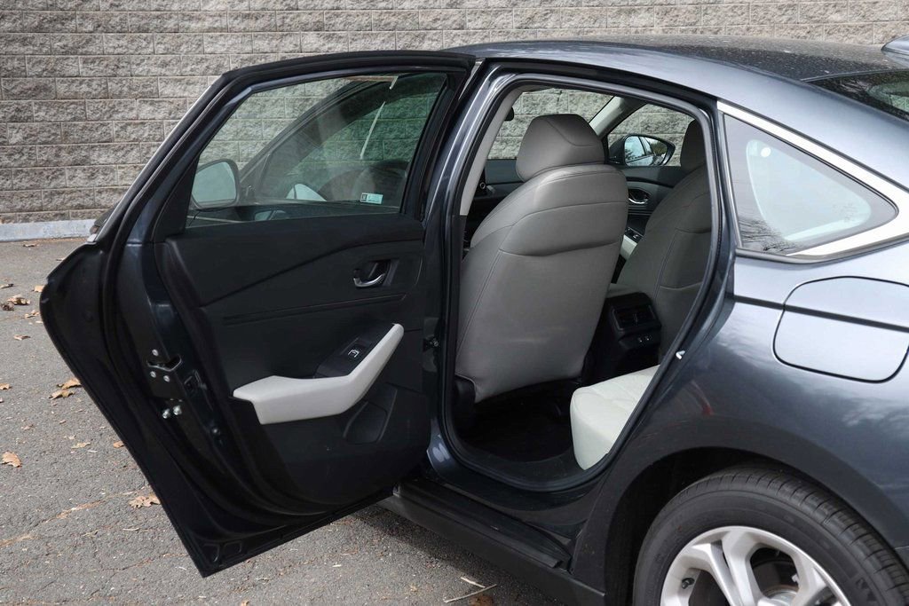Used 2025 Honda Accord LX image 20