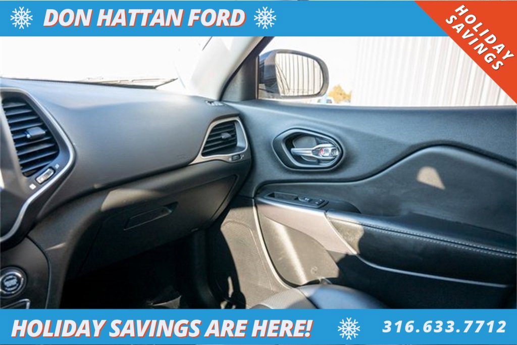 Used 2022 Jeep Cherokee Latitude Lux image 15