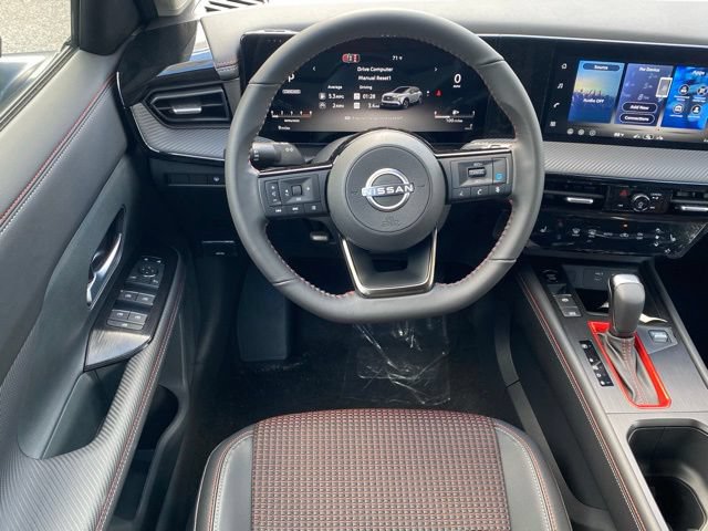New 2026 Nissan Kicks SR w/ Cold Weather Package AWD/4WD image 35