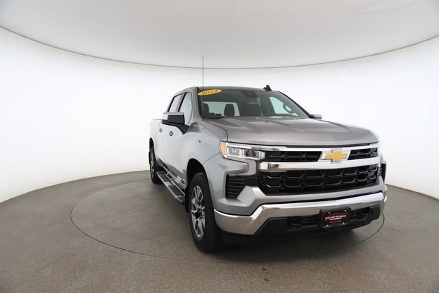 Used 2024 Chevrolet Silverado 1500 LT w/ Protection Package image 5