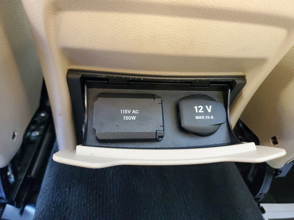 Used 2018 Mercedes-Benz GLC 300 image 11