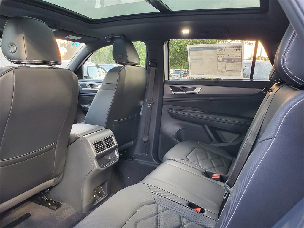 New 2026 Volkswagen Atlas Cross Sport SE image 5