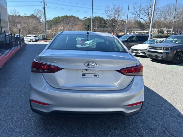Used 2022 Hyundai Accent SE image 4