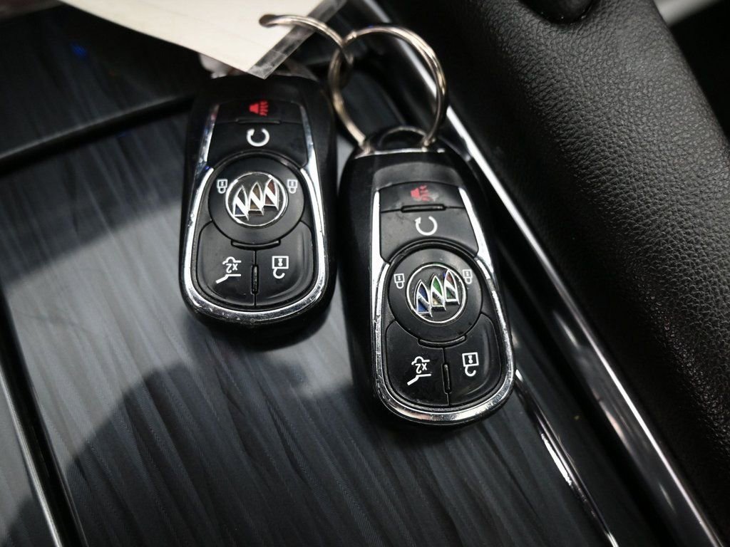 Used 2023 Buick Enclave Essence w/ Experience Buick Package image 12