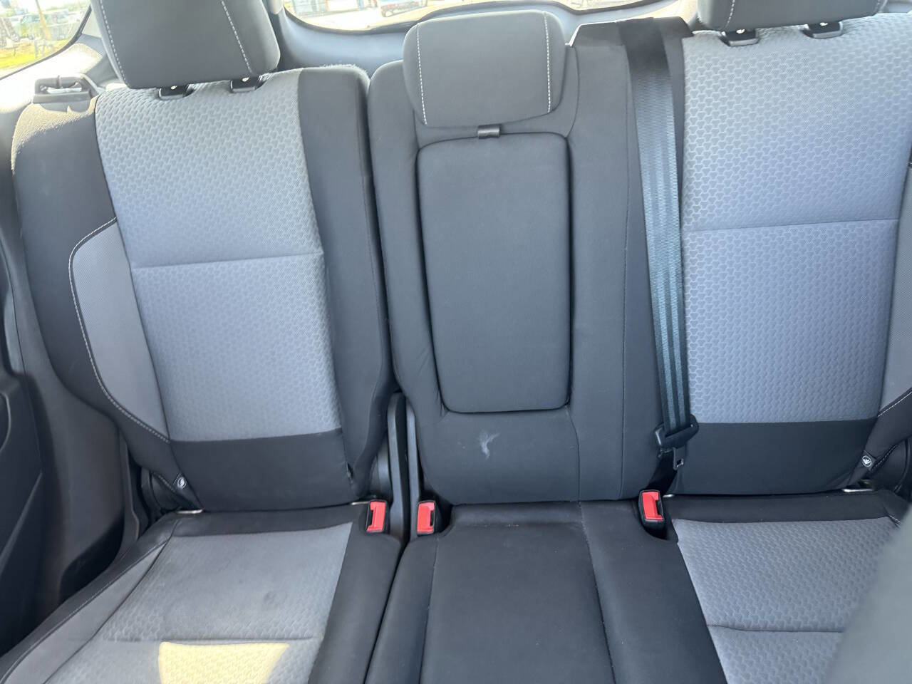 Used 2017 Ford Escape SE w/ Equipment Group 201A FWD image 10