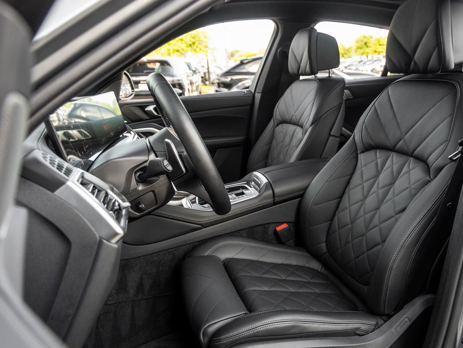 Used 2026 BMW X6 M60i image 26