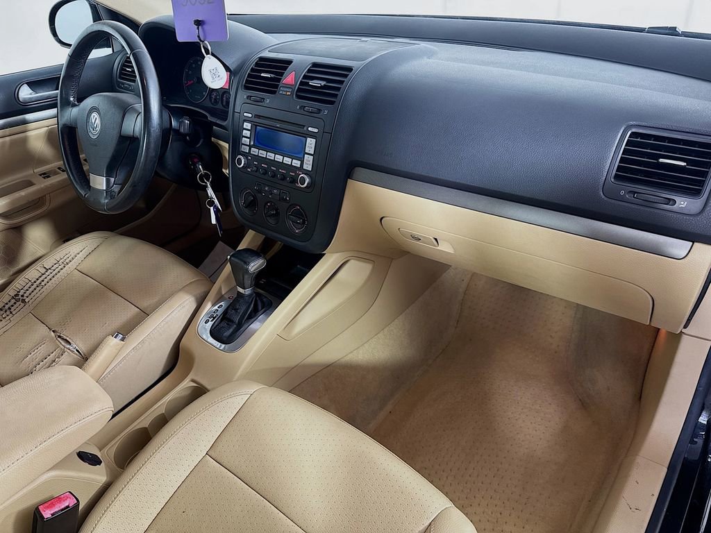 Used 2008 Volkswagen Jetta SEL image 32