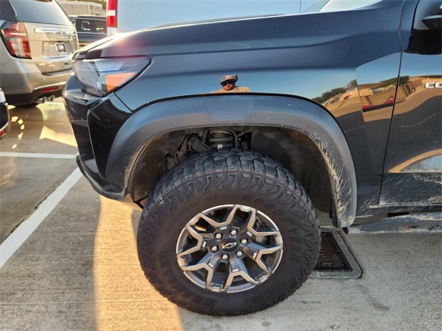 Used 2025 Chevrolet Colorado ZR2 AWD/4WD image 7