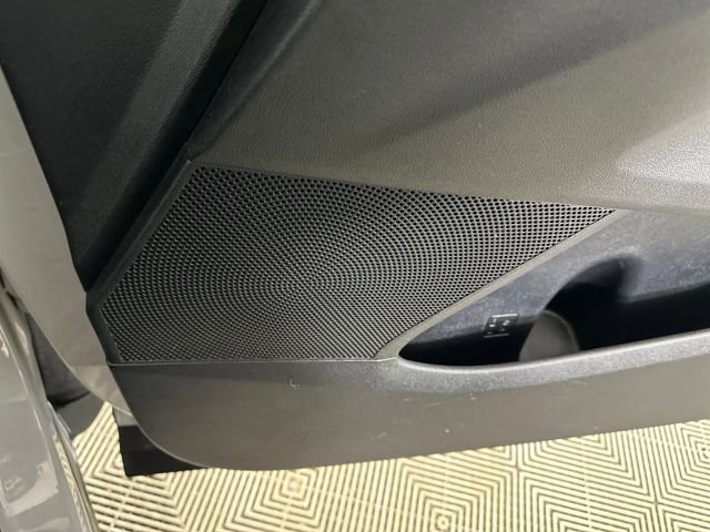 Used 2023 Kia Sorento S image 29