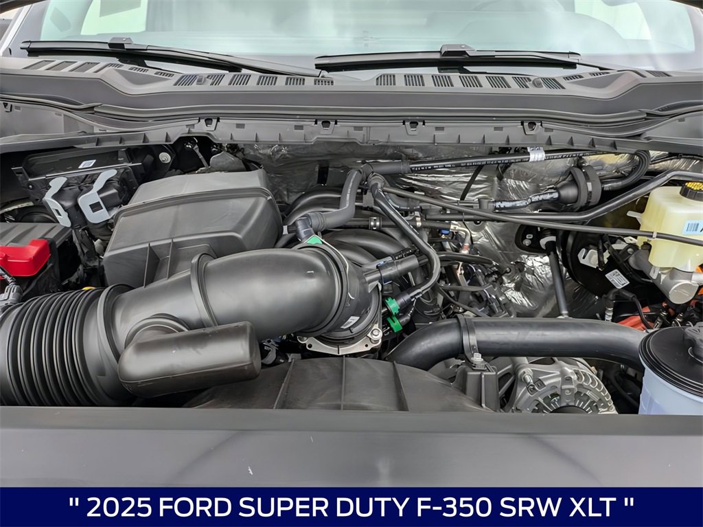 New 2025 Ford F350 XLT w/ FX4 Off-Road Package image 25
