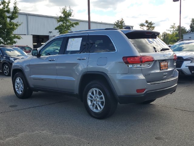 Certified 2020 Jeep Grand Cherokee Laredo RWD image 5