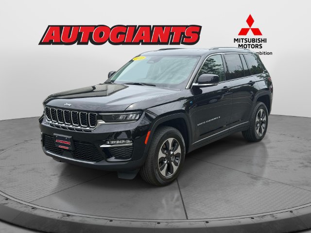 Used 2023 Jeep Grand Cherokee 4WD 4xe image 8