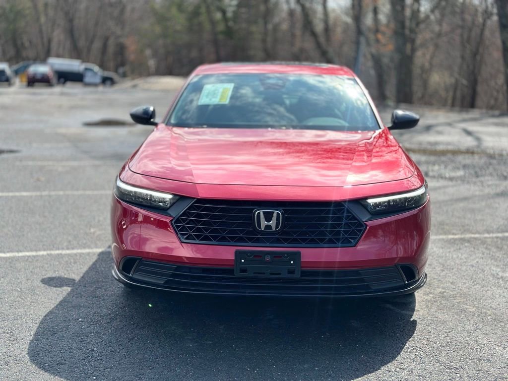 Used 2024 Honda Accord Sport image 9