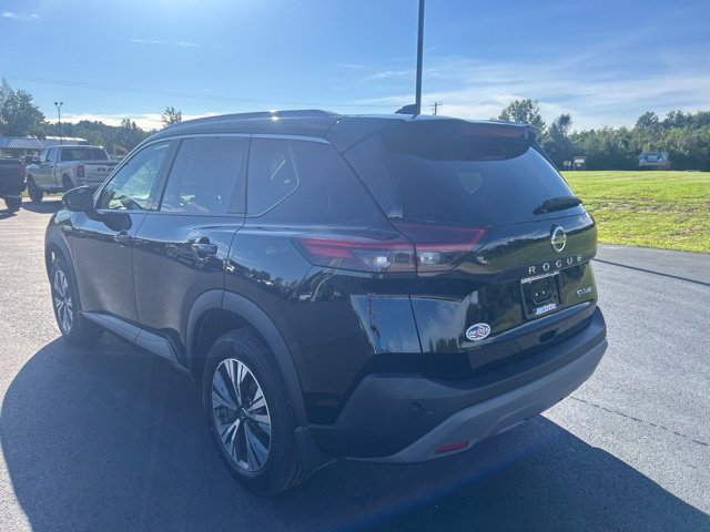 Used 2021 Nissan Rogue SV AWD/4WD image 4