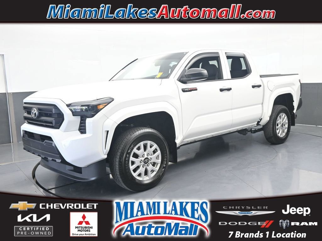 Used 2024 Toyota Tacoma SR AWD/4WD image 1