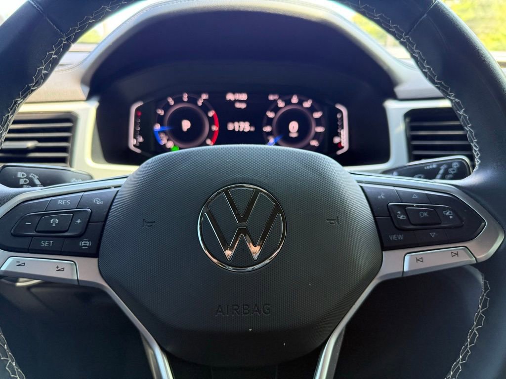 Certified 2023 Volkswagen Atlas Cross Sport SE w/ Black Wheel Package image 20