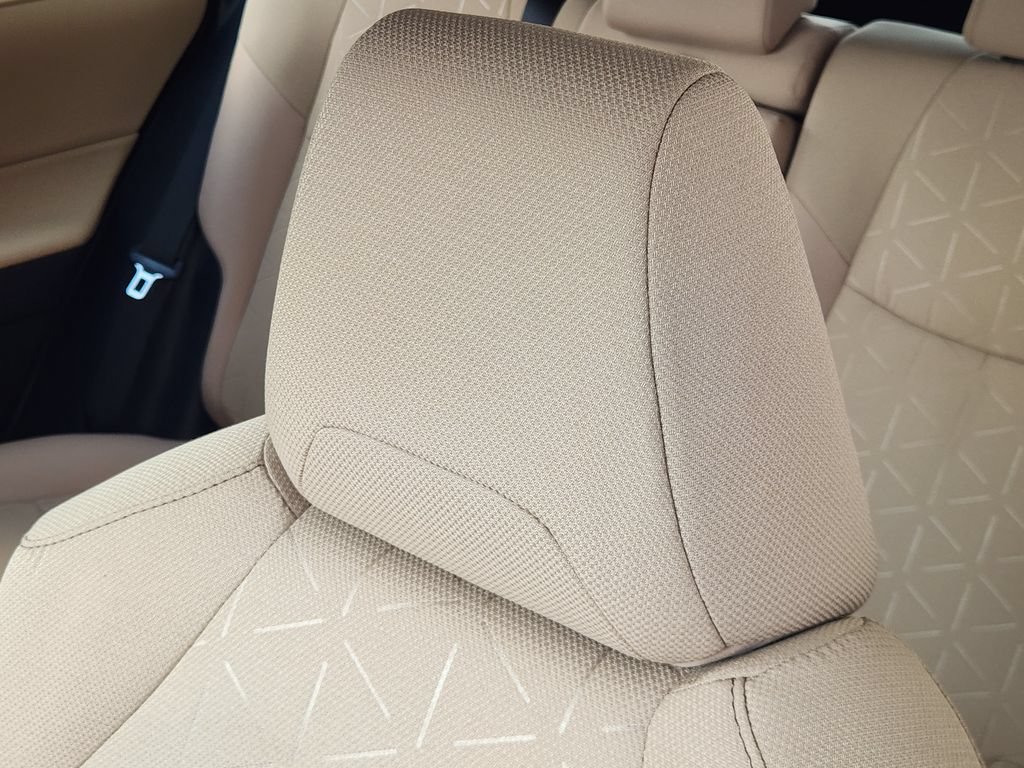 Used 2023 Toyota RAV4 XLE w/ Convenience Package FWD image 24