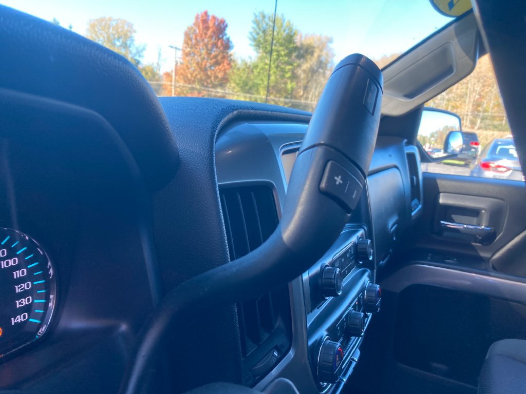 Used 2018 Chevrolet Silverado 1500 LT w/ All Star Edition AWD/4WD image 30