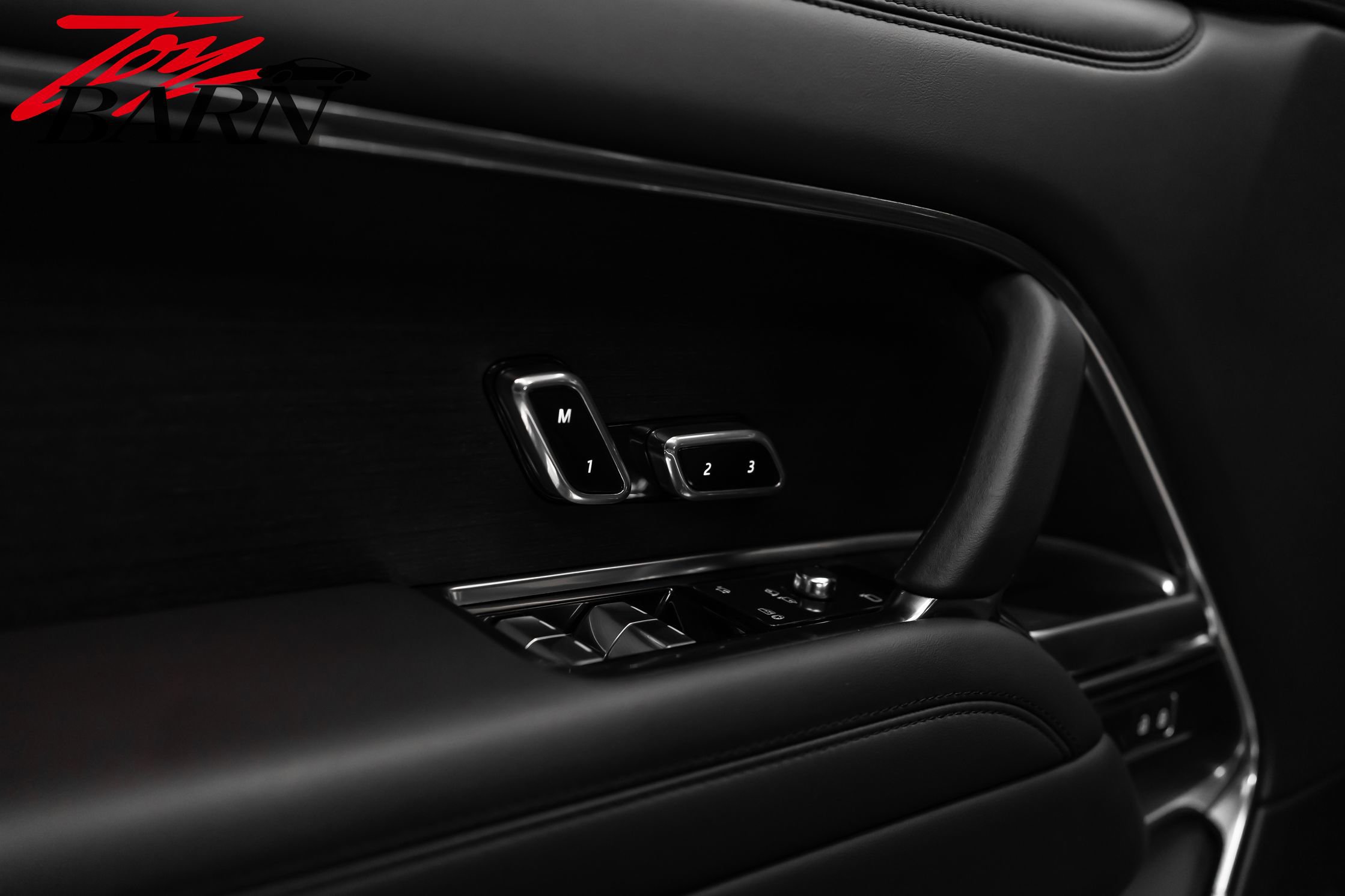 Used 2024 Land Rover Range Rover SE image 19