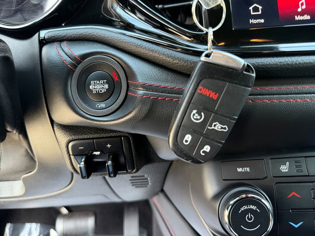 Certified 2024 Dodge Durango GT AWD/4WD image 30