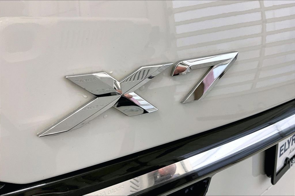 Used 2025 BMW X7 xDrive40i image 33