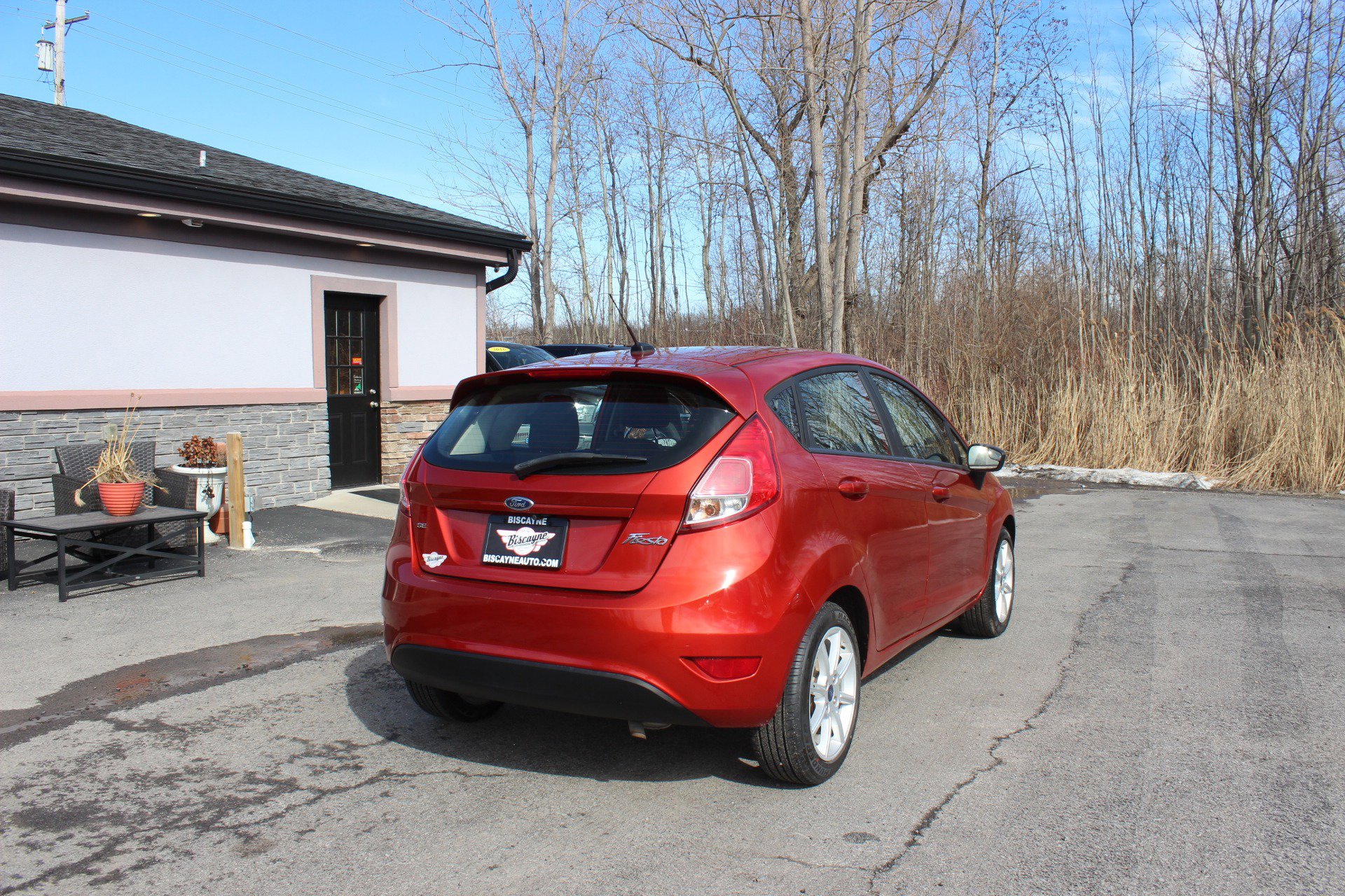 Used 2018 Ford Fiesta SE w/ Equipment Group 201A image 5