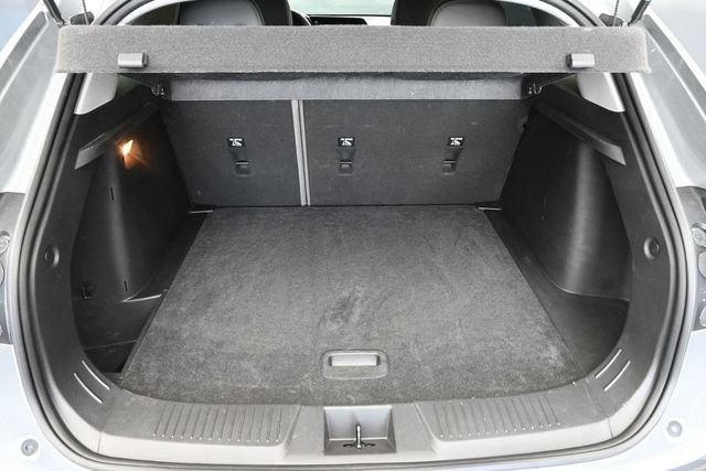 Used 2025 Chevrolet Trax ACTIV w/ Sunroof Package FWD image 29