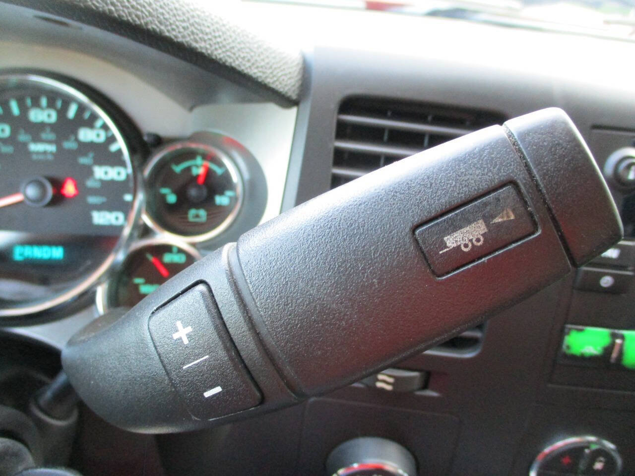 Used 2011 Chevrolet Silverado 1500 LT w/ All-Star Edition AWD/4WD image 28