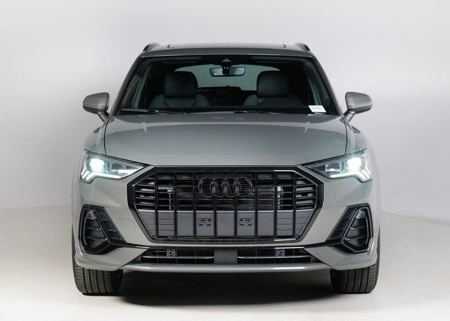 New 2025 Audi Q3 2.0T Premium image 8