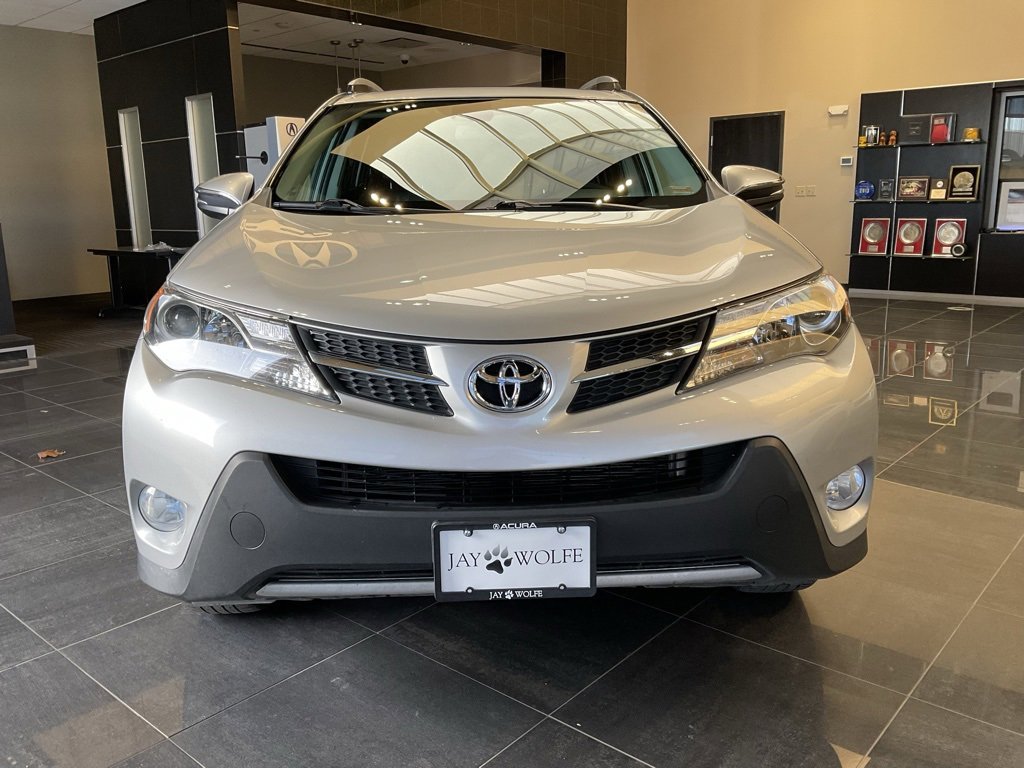 Used 2014 Toyota RAV4 Limited image 2