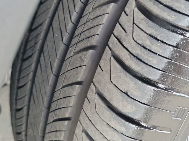 Used 2026 Ford Explorer Active RWD image 27