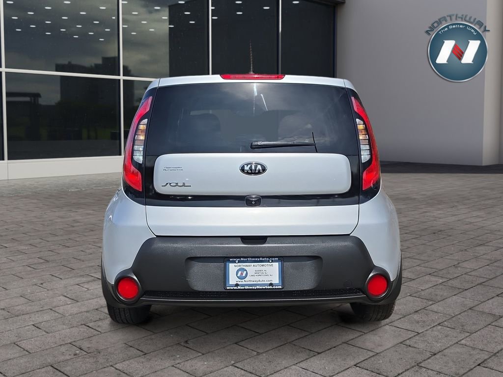 Used 2015 Kia Soul image 4
