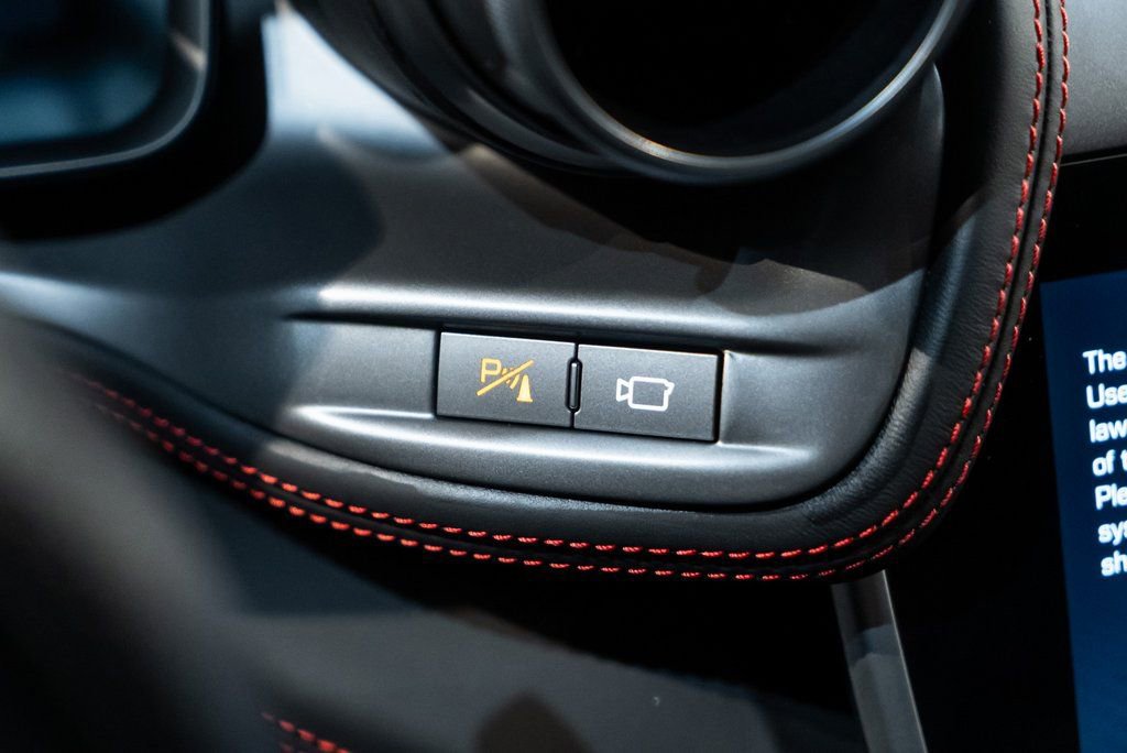 Certified 2020 Ferrari GTC4Lusso T image 32