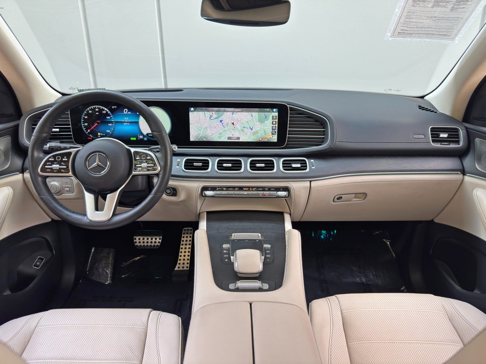 Used 2023 Mercedes-Benz GLS 450 4MATIC image 13